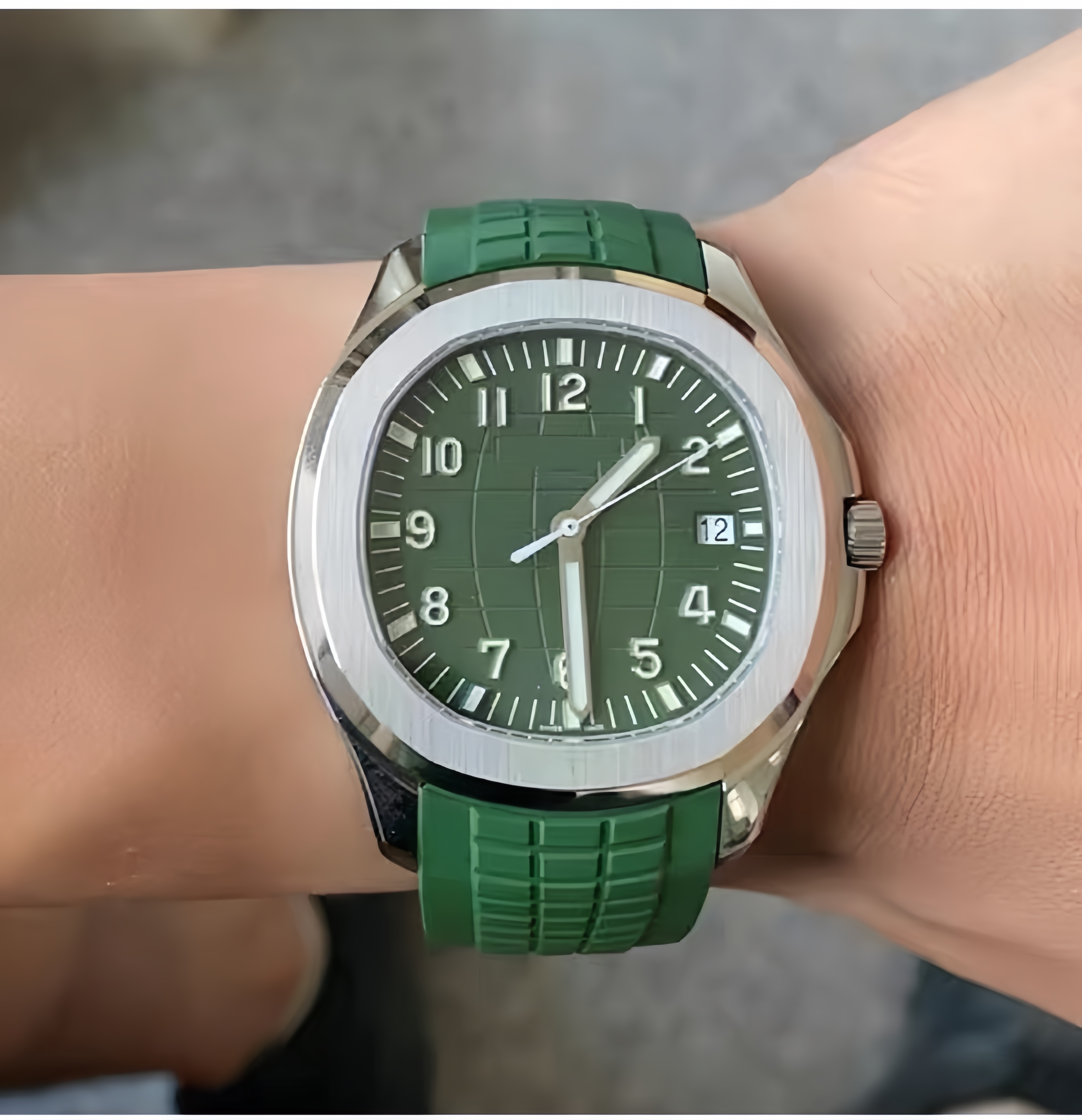 For Patek Philippe Nautilus AQ - Luxury Watch Patek Philippe recensie en prijs