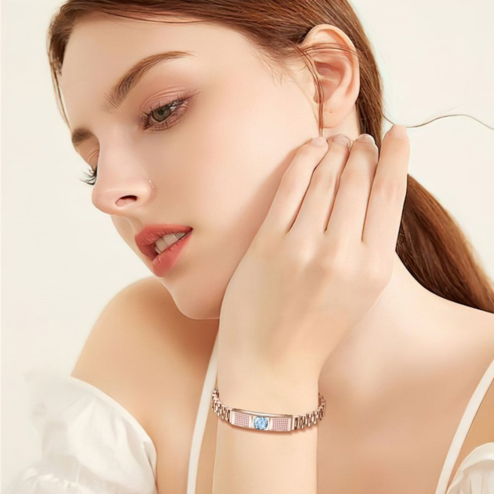 Women's Luxury Smart Bracelet  - Luxury Watch Gift For Her recensie en prijs